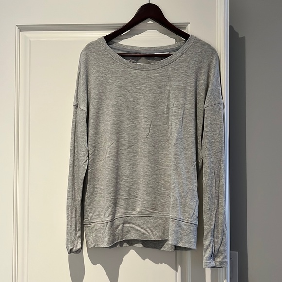 DKNY athletic top - Picture 1 of 6